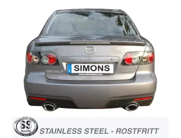 Rear view of a gray Mazda 6 MPS with mounted Simons sports exhaust. The 90/120 mm duplex tailpipes can be seen in the middle of the rear of the vehicle below the rear lights. A license plate with the lettering "Simons" is attached.